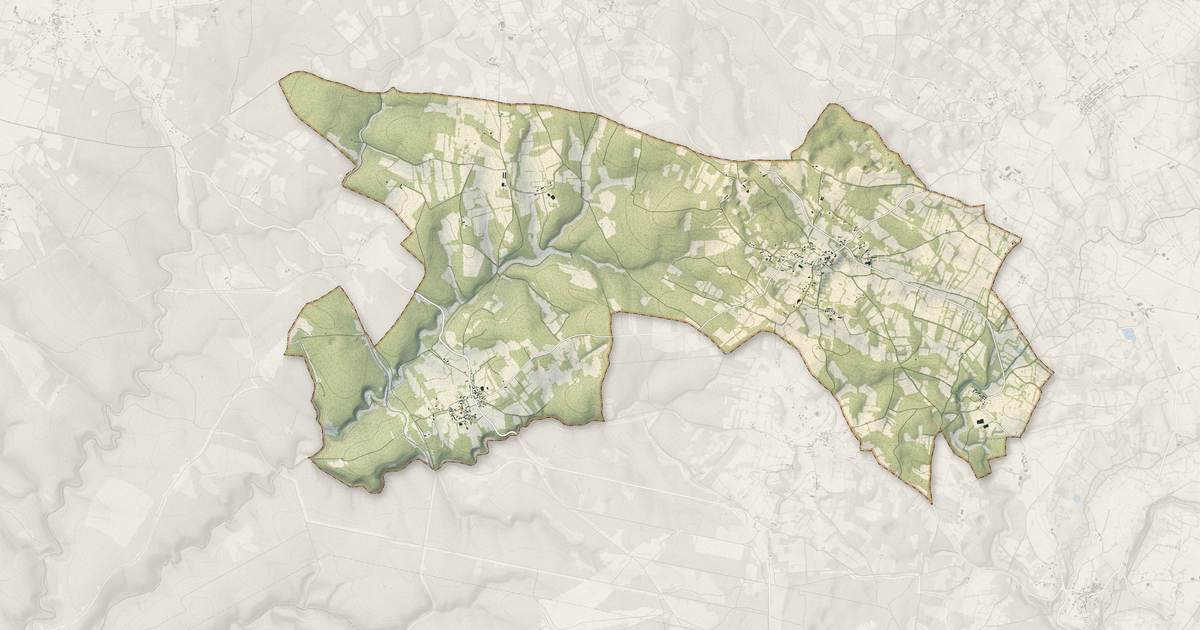 Portrait cartographique de Saillac : relief, eau, forêts, bâti et voies, calculés à partir des données de l'IGN