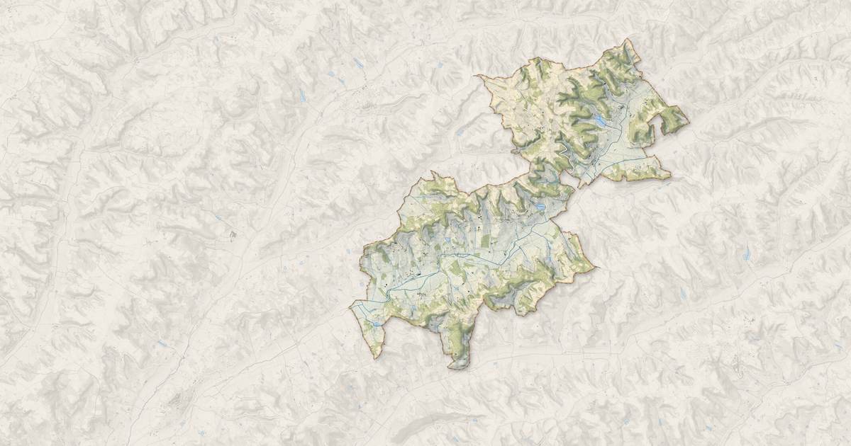 Portrait cartographique de Lendou-en-Quercy : relief, eau, forêts, bâti et voies, calculés à partir des données de l'IGN