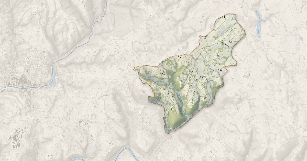 Portrait cartographique de Saint-Félix : relief, eau, forêts, bâti et voies, calculés à partir des données de l'IGN