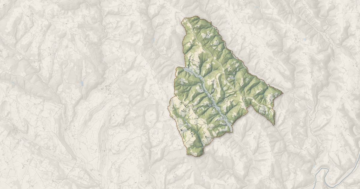Portrait cartographique de Saint-Perdoux : relief, eau, forêts, bâti et voies, calculés à partir des données de l'IGN