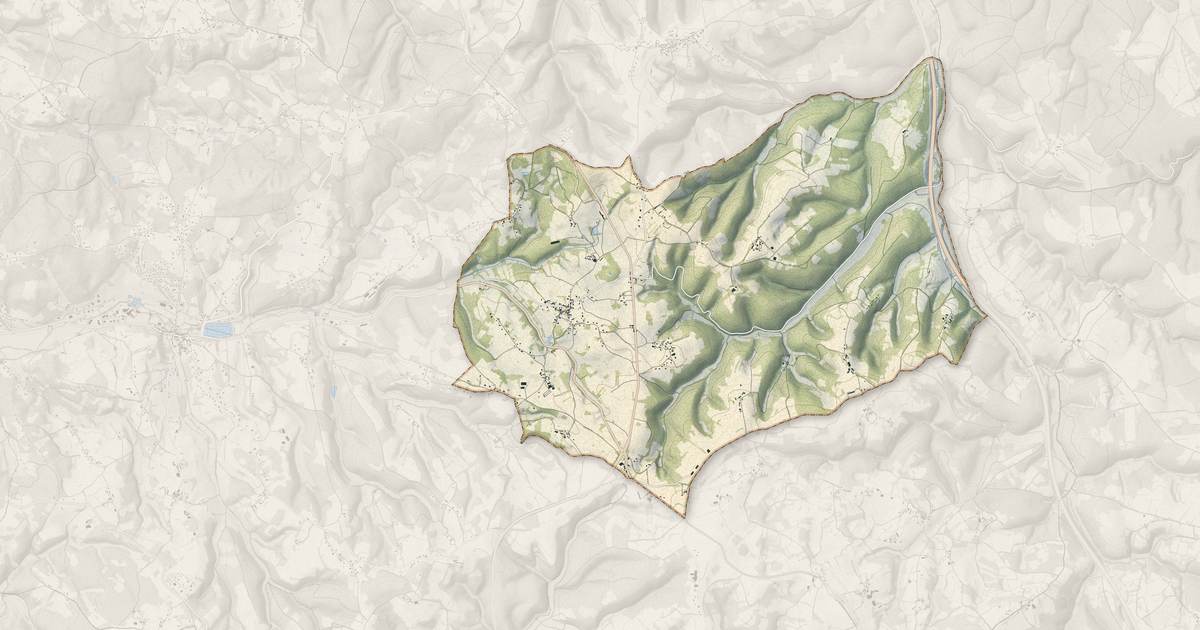 Portrait cartographique de Saint-Projet : relief, eau, forêts, bâti et voies, calculés à partir des données de l'IGN