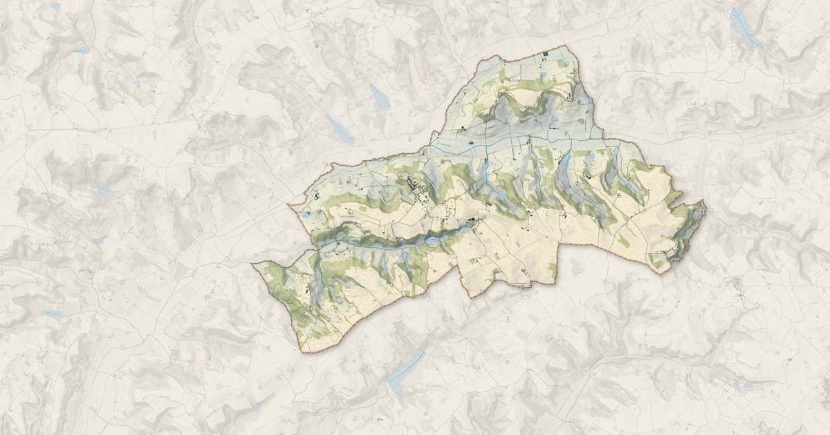 Portrait cartographique de Beauville : relief, eau, forêts, bâti et voies, calculés à partir des données de l'IGN