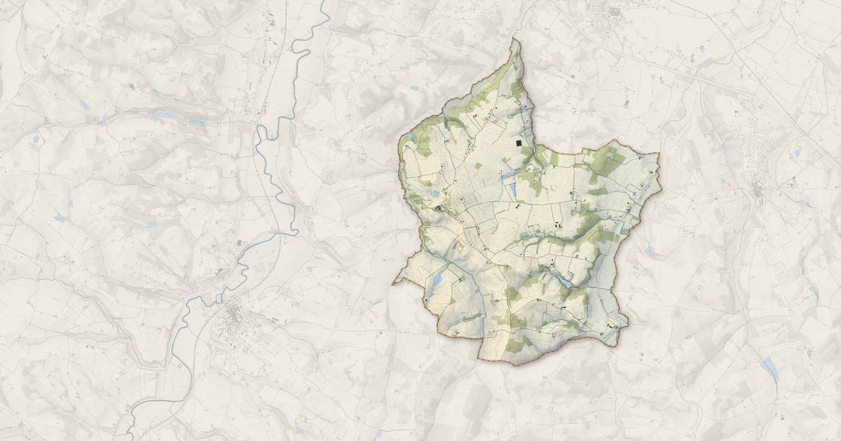 Portrait cartographique de Cuq : relief, eau, forêts, bâti et voies, calculés à partir des données de l'IGN