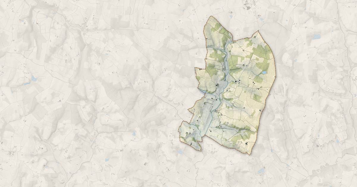 Portrait cartographique de Esclottes : relief, eau, forêts, bâti et voies, calculés à partir des données de l'IGN