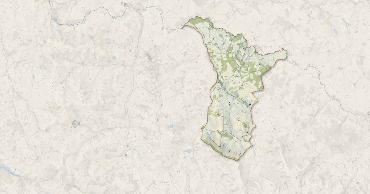 Portrait cartographique de Ferrensac : relief, eau, forêts, bâti et voies, calculés à partir des données de l'IGN