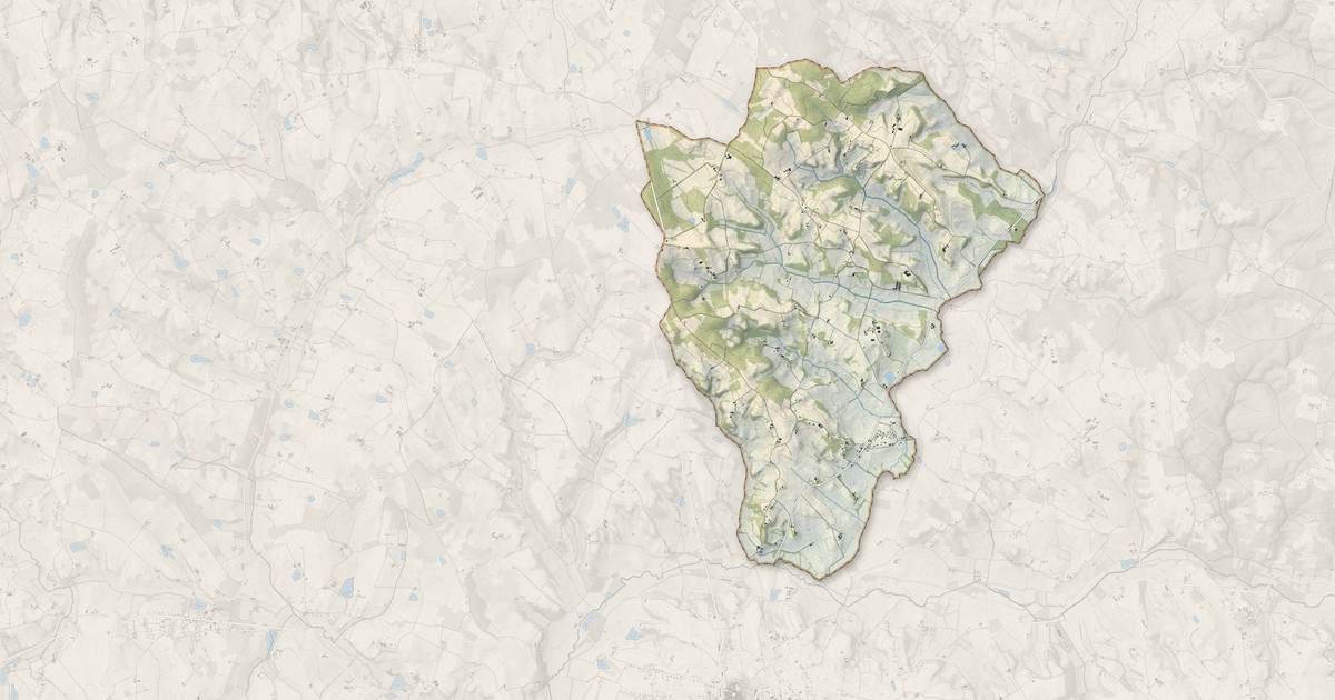 Portrait cartographique de Laussou : relief, eau, forêts, bâti et voies, calculés à partir des données de l'IGN