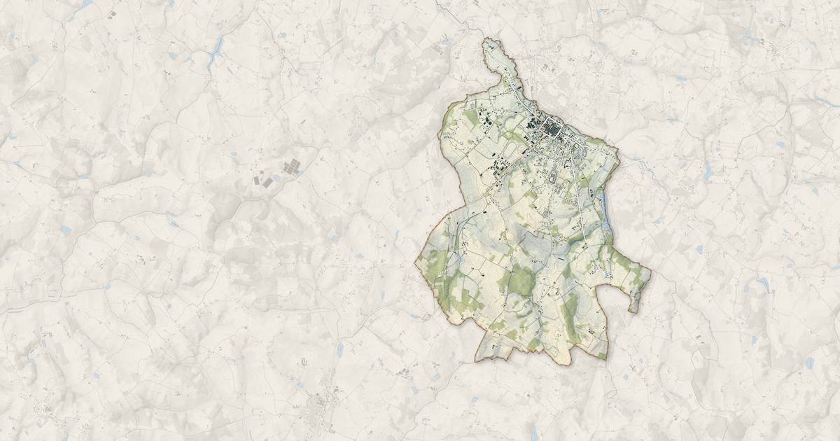 Portrait cartographique de Miramont-de-Guyenne : relief, eau, forêts, bâti et voies, calculés à partir des données de l'IGN