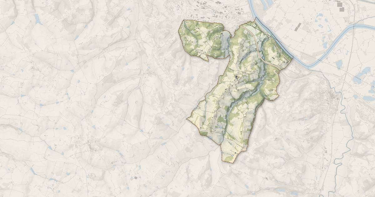 Portrait cartographique de Moirax : relief, eau, forêts, bâti et voies, calculés à partir des données de l'IGN