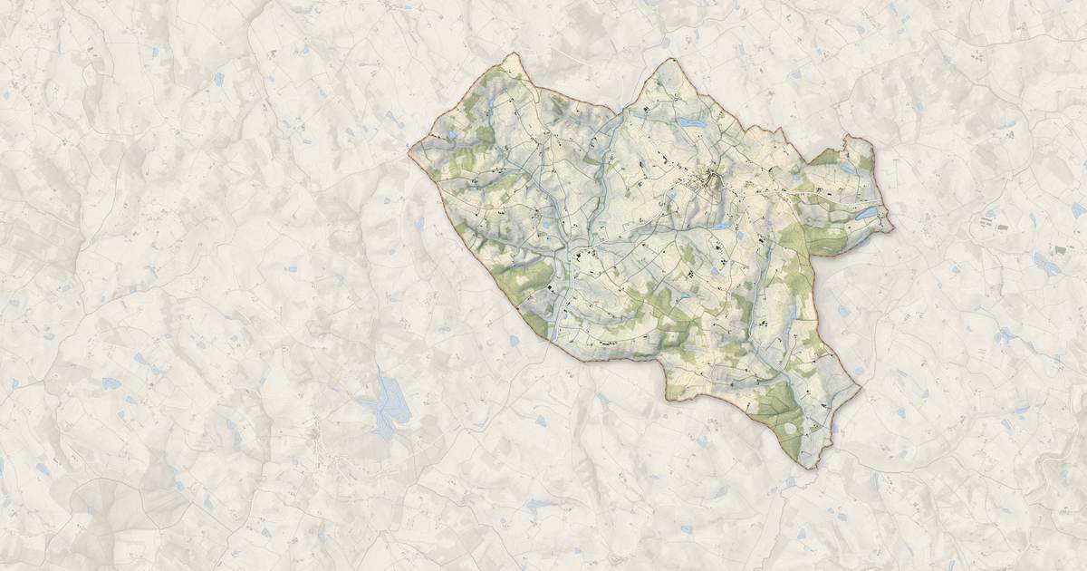 Portrait cartographique de Monbahus : relief, eau, forêts, bâti et voies, calculés à partir des données de l'IGN