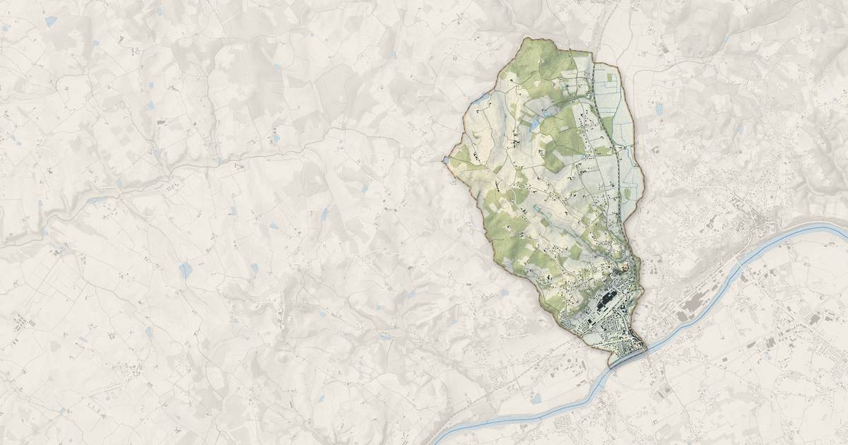 Portrait cartographique de Monsempron-Libos : relief, eau, forêts, bâti et voies, calculés à partir des données de l'IGN