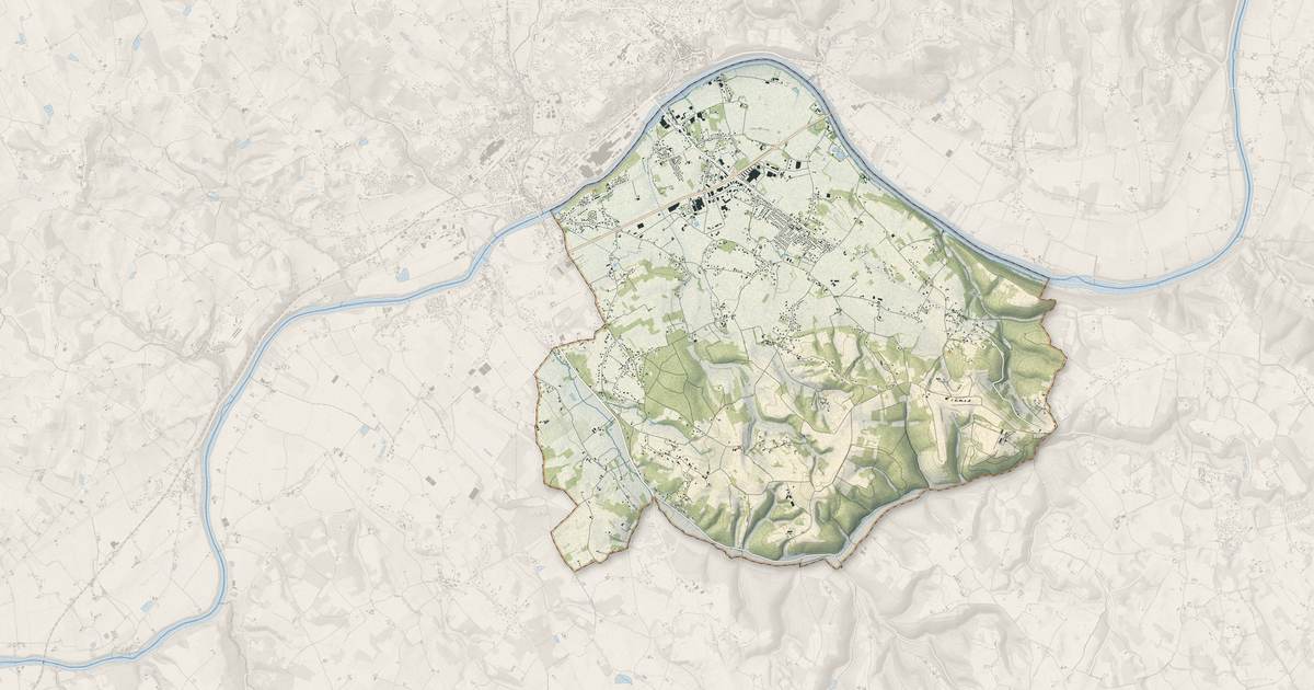 Portrait cartographique de Montayral : relief, eau, forêts, bâti et voies, calculés à partir des données de l'IGN