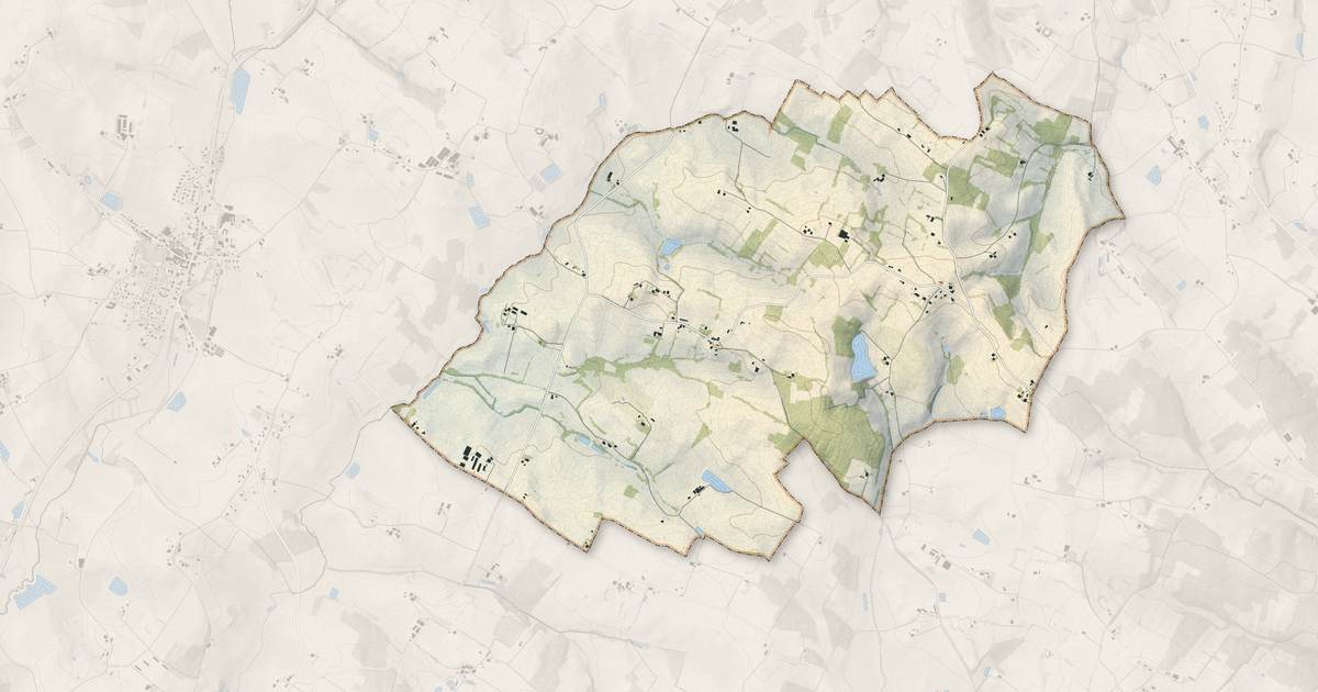 Portrait cartographique de Montignac-Toupinerie : relief, eau, forêts, bâti et voies, calculés à partir des données de l'IGN