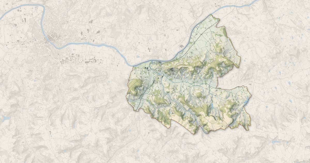 Portrait cartographique de Penne-d'Agenais : relief, eau, forêts, bâti et voies, calculés à partir des données de l'IGN