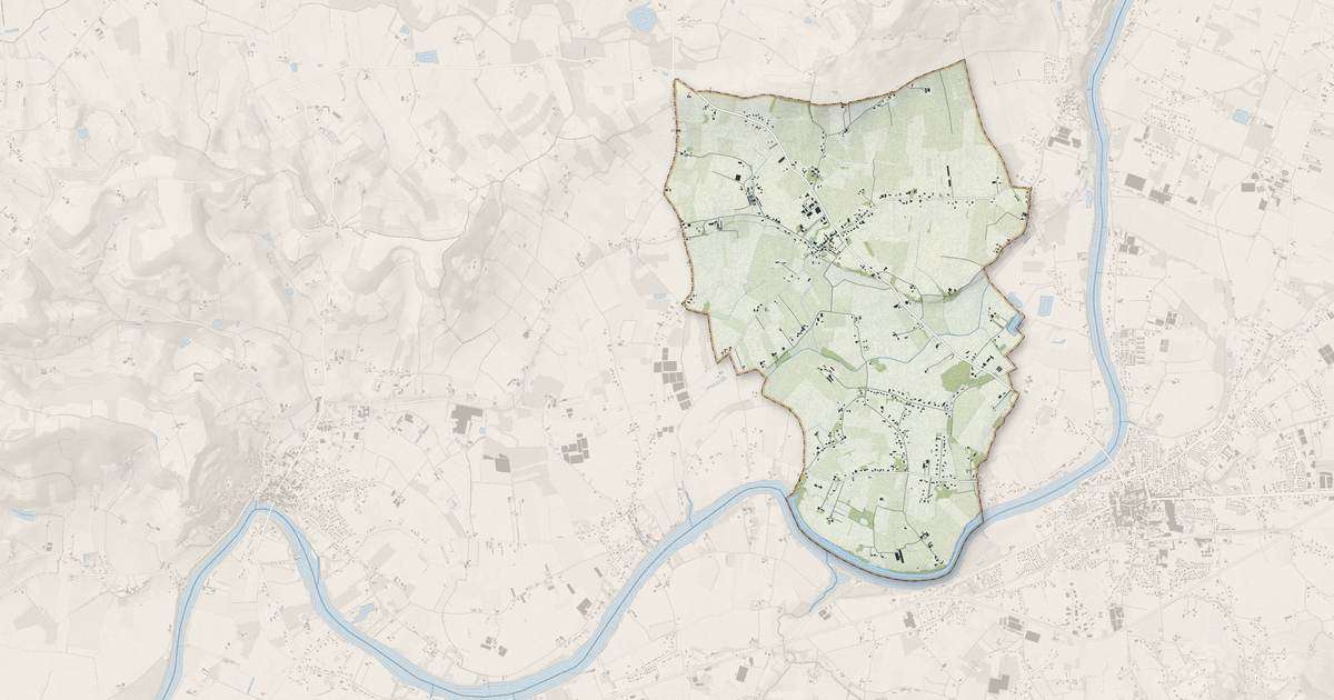 Portrait cartographique de Saint-Étienne-de-Fougères : relief, eau, forêts, bâti et voies, calculés à partir des données de l'IGN