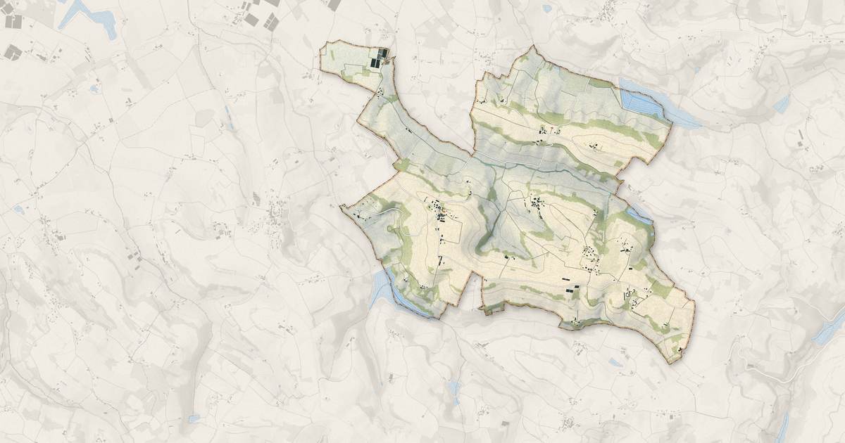 Portrait cartographique de Saint-Salvy : relief, eau, forêts, bâti et voies, calculés à partir des données de l'IGN