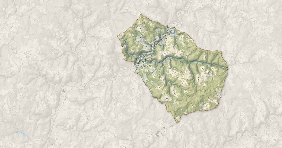 Portrait cartographique de Sauveterre-la-Lémance : relief, eau, forêts, bâti et voies, calculés à partir des données de l'IGN