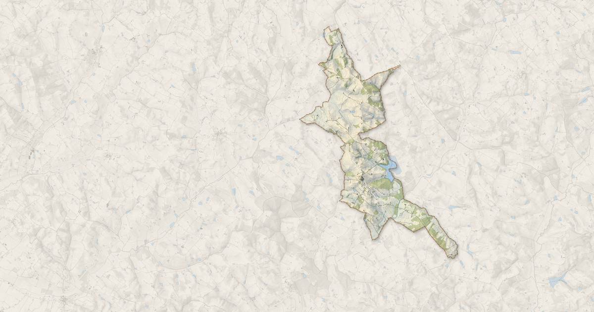 Portrait cartographique de Tombebœuf : relief, eau, forêts, bâti et voies, calculés à partir des données de l'IGN