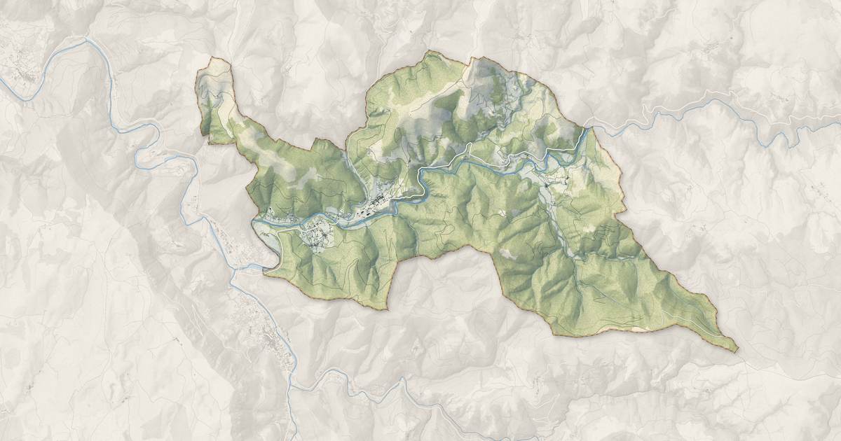 Portrait cartographique de Bédouès-Cocurès : relief, eau, forêts, bâti et voies, calculés à partir des données de l'IGN