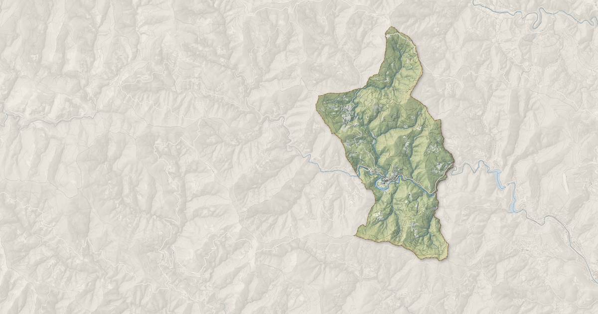 Portrait cartographique de Le Collet-de-Dèze : relief, eau, forêts, bâti et voies, calculés à partir des données de l'IGN