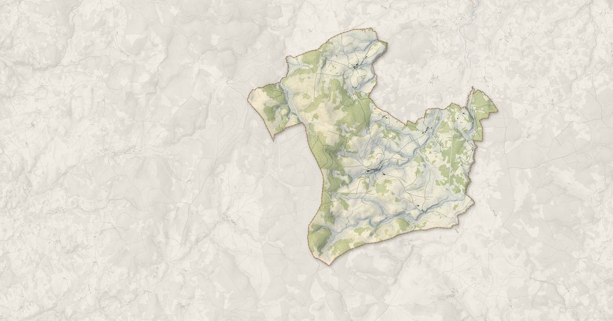 Portrait cartographique de La Panouse : relief, eau, forêts, bâti et voies, calculés à partir des données de l'IGN