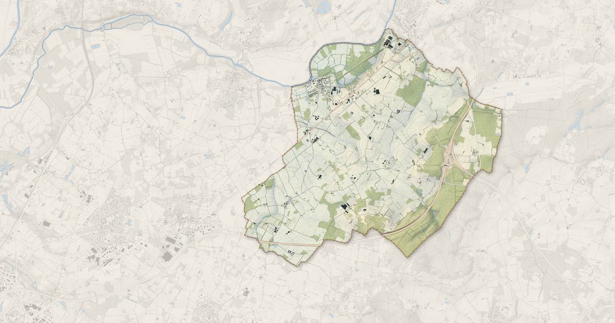Portrait cartographique de Corzé : relief, eau, forêts, bâti et voies, calculés à partir des données de l'IGN