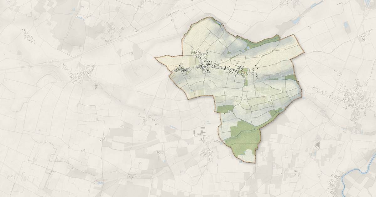 Portrait cartographique de Courchamps : relief, eau, forêts, bâti et voies, calculés à partir des données de l'IGN