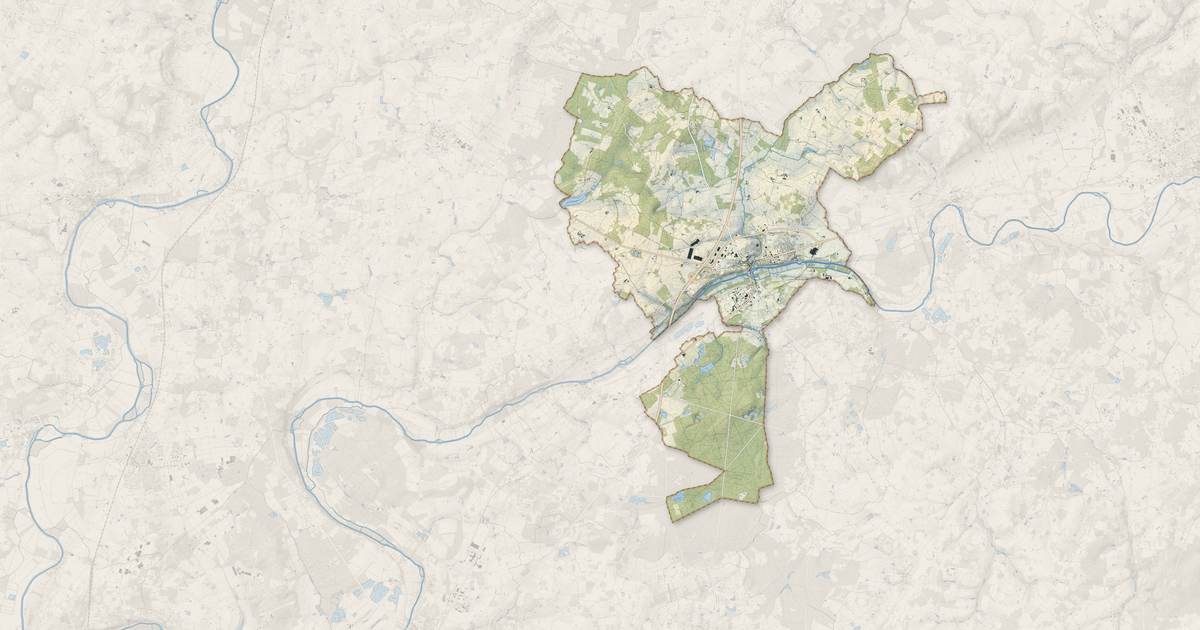 Portrait cartographique de Durtal : relief, eau, forêts, bâti et voies, calculés à partir des données de l'IGN
