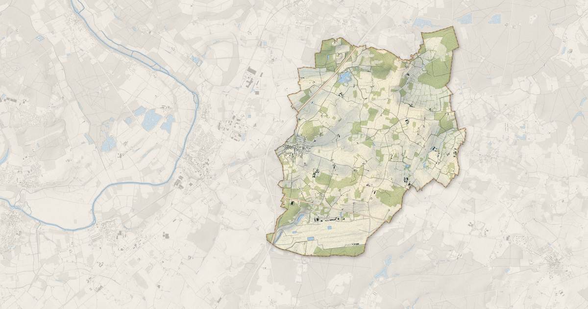 Portrait cartographique de Marcé : relief, eau, forêts, bâti et voies, calculés à partir des données de l'IGN