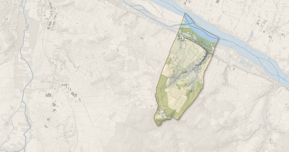 Portrait cartographique de Parnay : relief, eau, forêts, bâti et voies, calculés à partir des données de l'IGN
