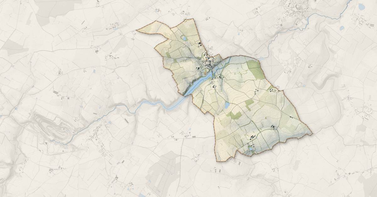 Portrait cartographique de Passavant-sur-Layon : relief, eau, forêts, bâti et voies, calculés à partir des données de l'IGN