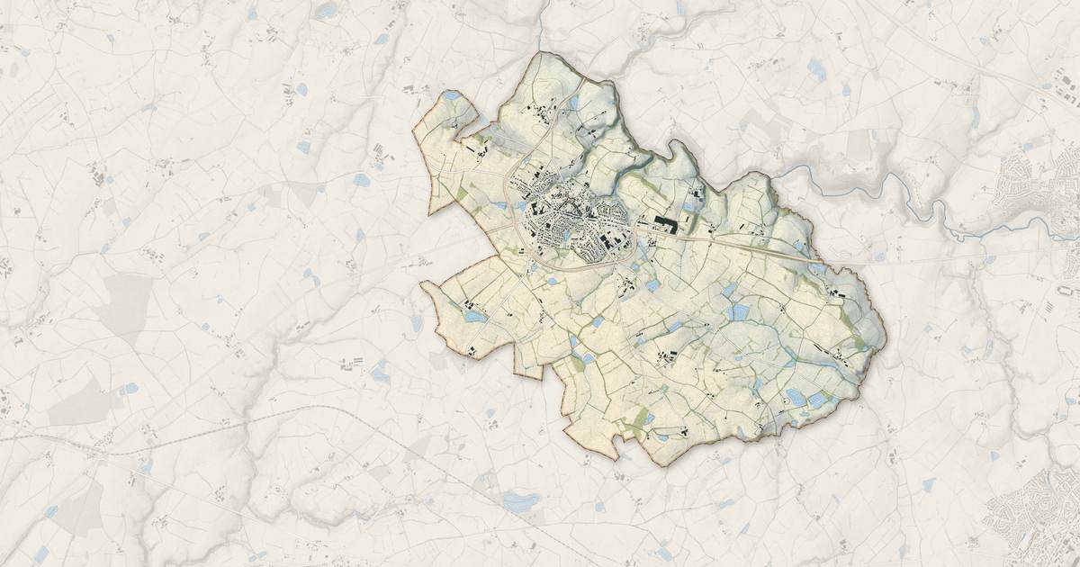 Portrait cartographique de La Romagne : relief, eau, forêts, bâti et voies, calculés à partir des données de l'IGN