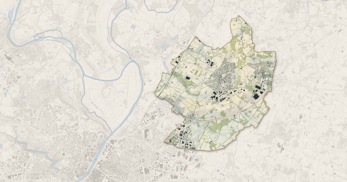Portrait cartographique de Verrières-en-Anjou : relief, eau, forêts, bâti et voies, calculés à partir des données de l'IGN