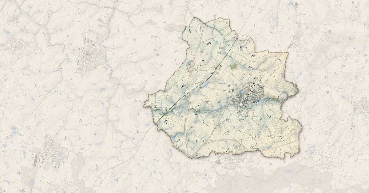 Portrait cartographique de Trémentines : relief, eau, forêts, bâti et voies, calculés à partir des données de l'IGN