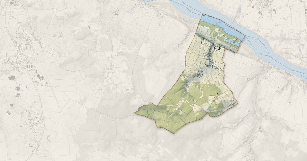 Portrait cartographique de Turquant : relief, eau, forêts, bâti et voies, calculés à partir des données de l'IGN