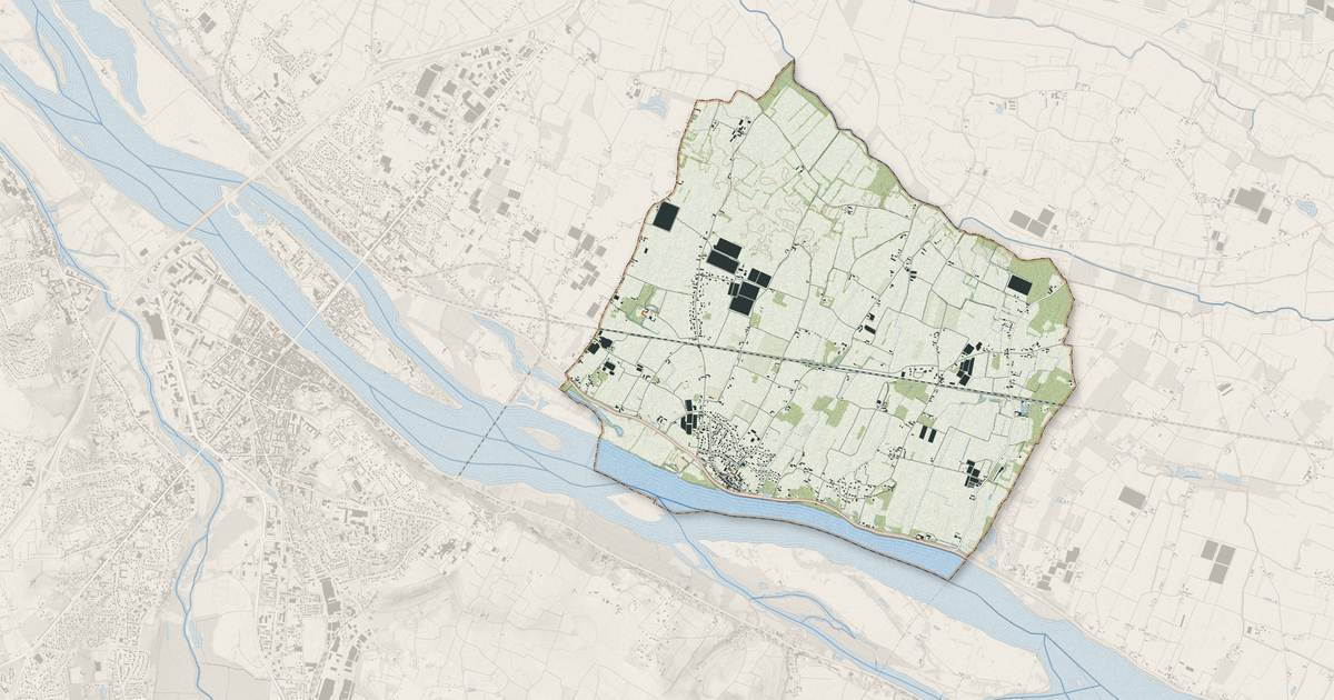 Portrait cartographique de Villebernier : relief, eau, forêts, bâti et voies, calculés à partir des données de l'IGN