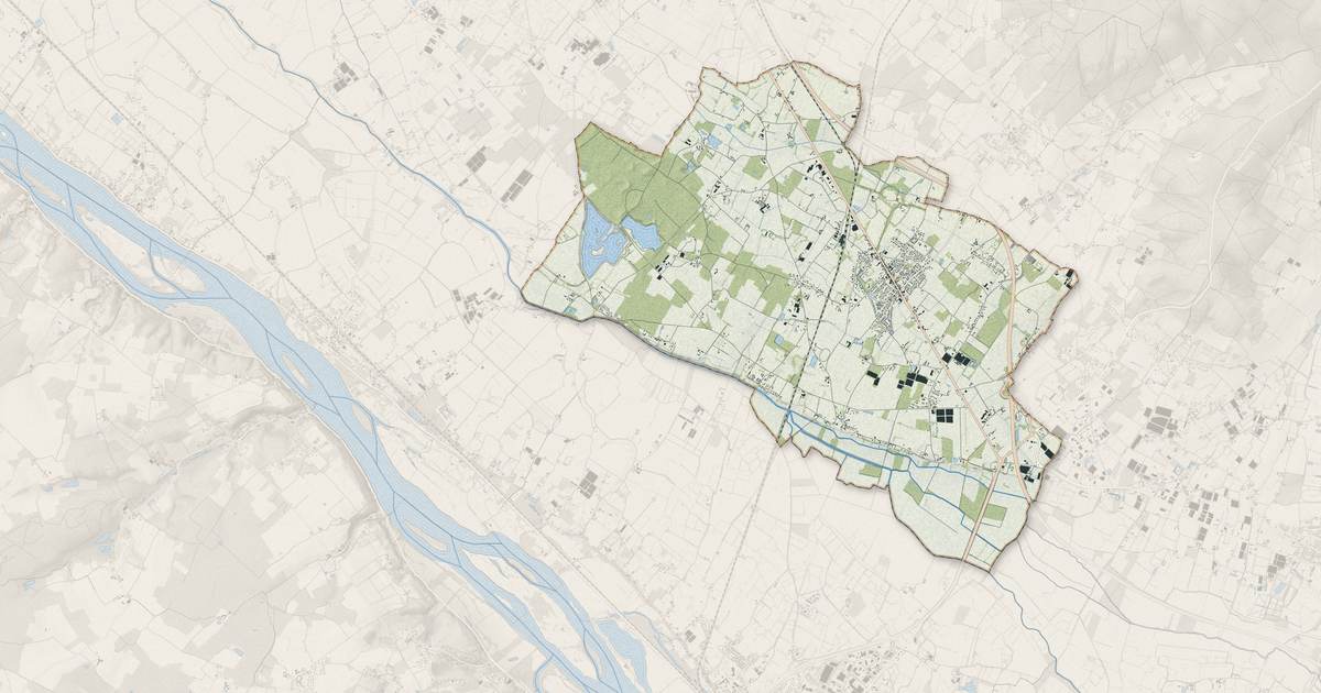 Portrait cartographique de Vivy : relief, eau, forêts, bâti et voies, calculés à partir des données de l'IGN