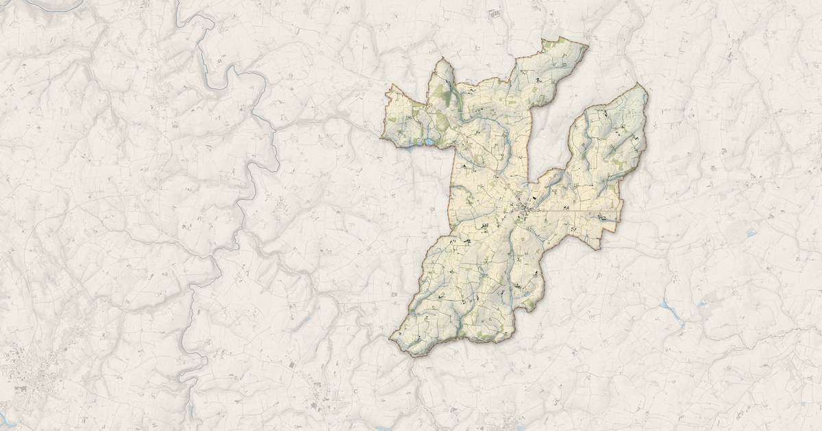 Portrait cartographique de Buais-Les-Monts : relief, eau, forêts, bâti et voies, calculés à partir des données de l'IGN