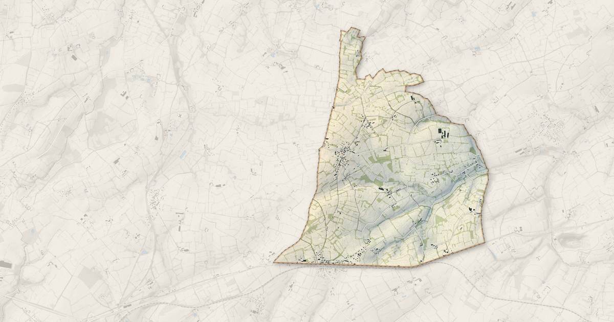 Portrait cartographique de Camprond : relief, eau, forêts, bâti et voies, calculés à partir des données de l'IGN