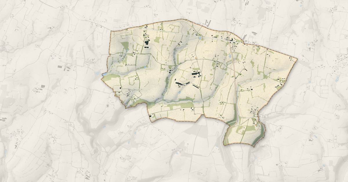 Portrait cartographique de La Chapelle-Urée : relief, eau, forêts, bâti et voies, calculés à partir des données de l'IGN