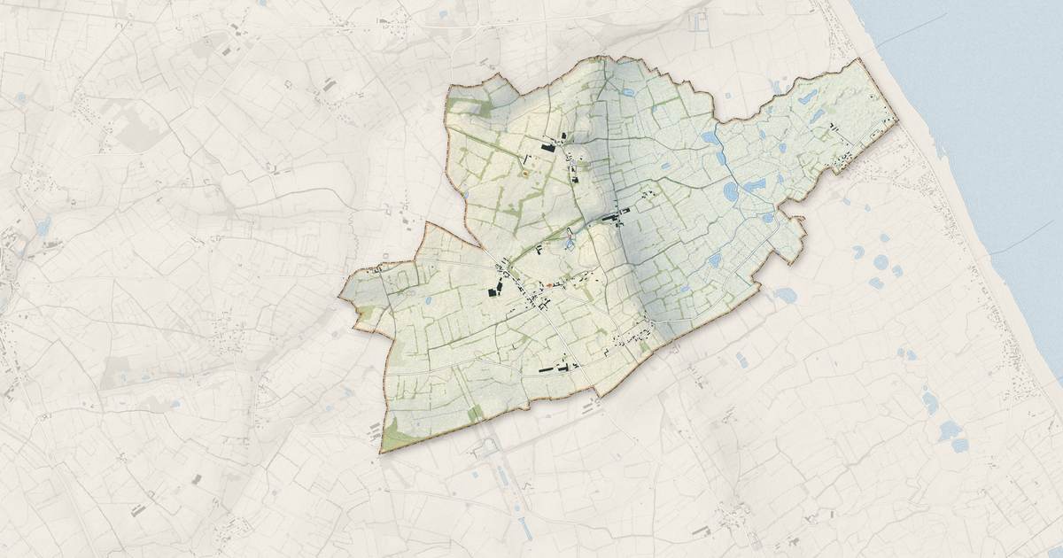 Portrait cartographique de Fontenay-sur-Mer : relief, eau, forêts, bâti et voies, calculés à partir des données de l'IGN