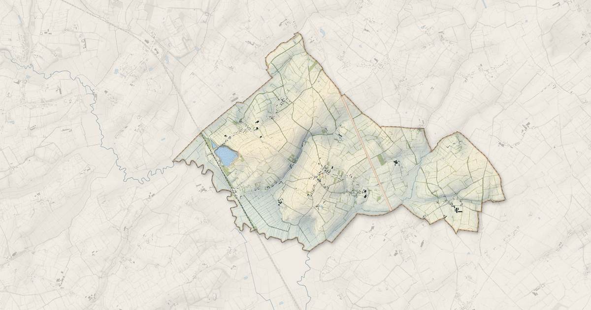 Portrait cartographique de Fresville : relief, eau, forêts, bâti et voies, calculés à partir des données de l'IGN