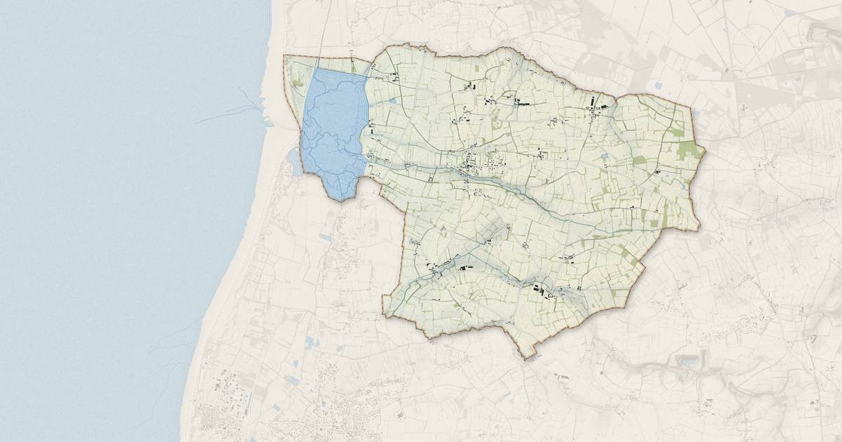 Portrait cartographique de Geffosses : relief, eau, forêts, bâti et voies, calculés à partir des données de l'IGN