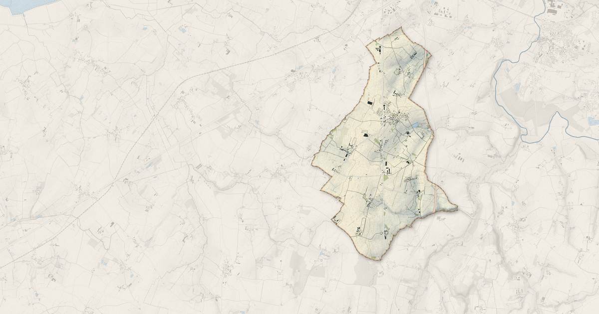 Portrait cartographique de Juilley : relief, eau, forêts, bâti et voies, calculés à partir des données de l'IGN