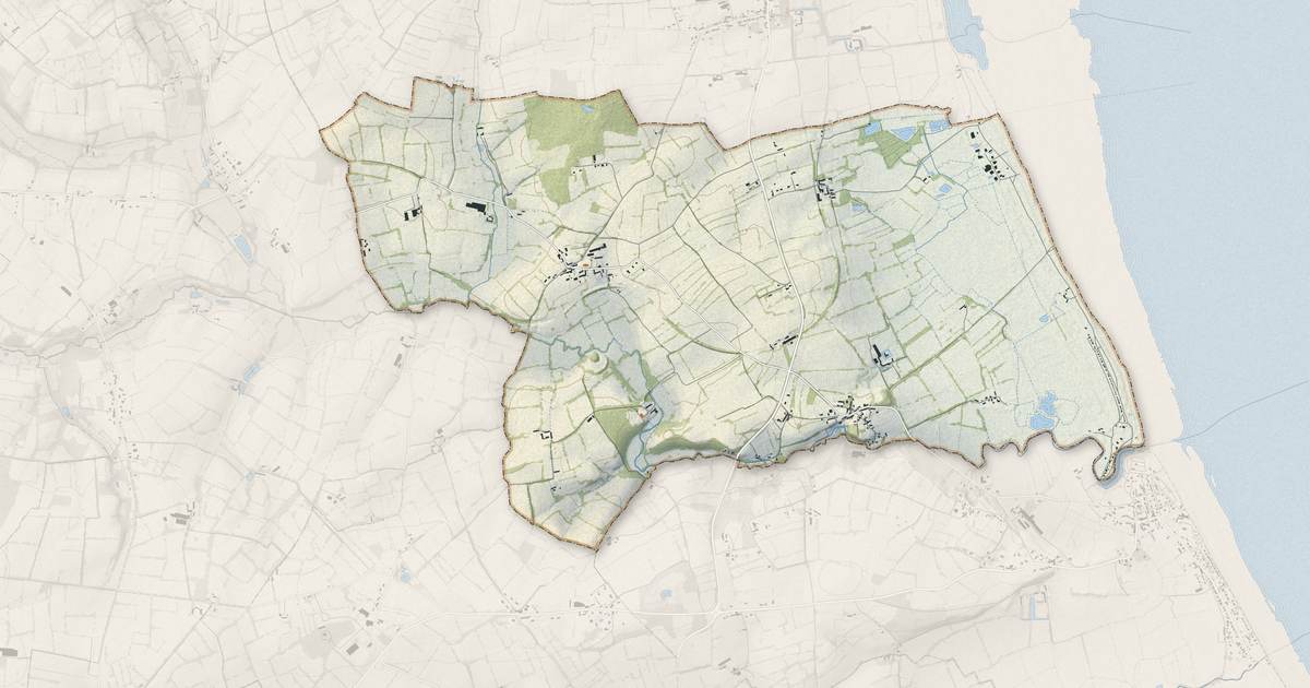 Portrait cartographique de Lestre : relief, eau, forêts, bâti et voies, calculés à partir des données de l'IGN