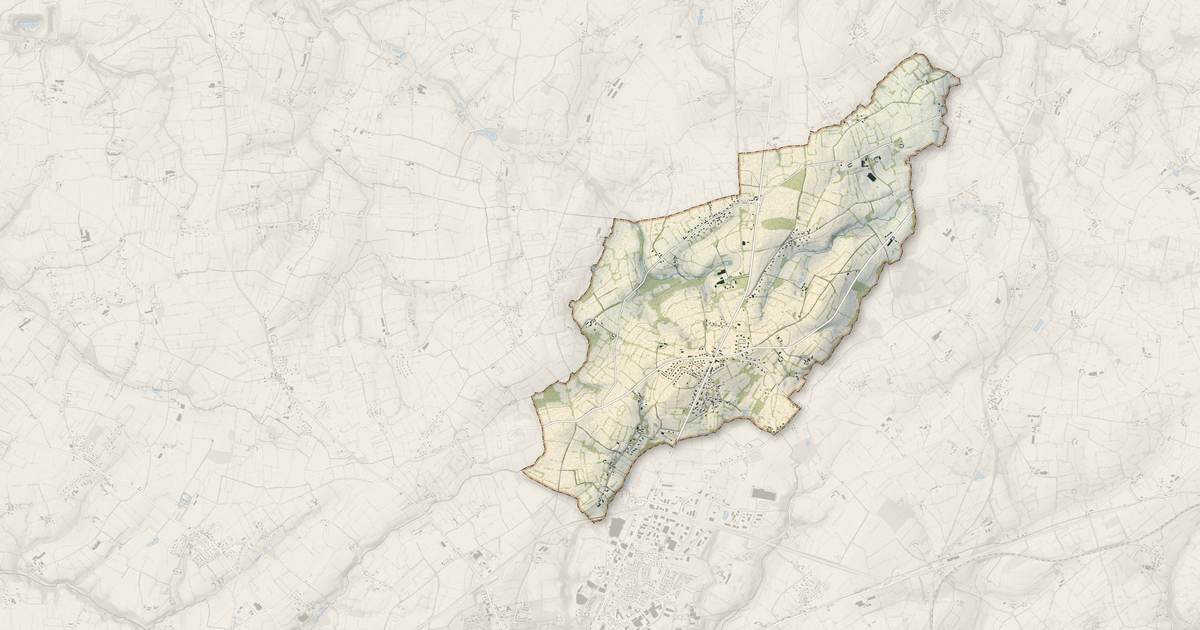 Portrait cartographique de Monthuchon : relief, eau, forêts, bâti et voies, calculés à partir des données de l'IGN