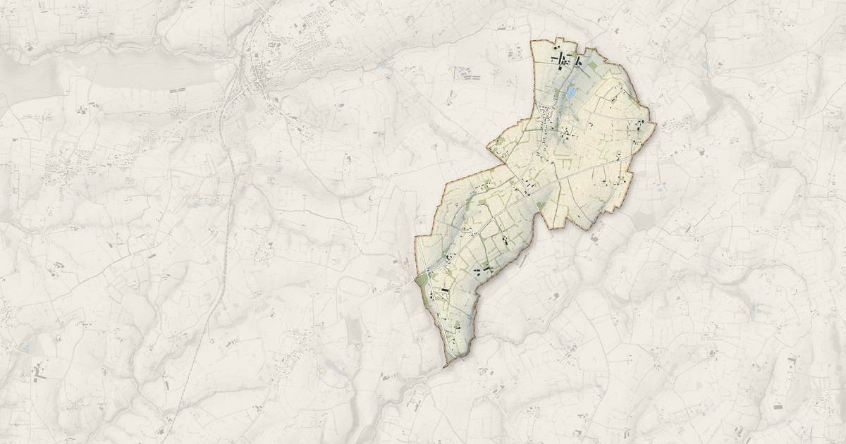 Portrait cartographique de La Mouche : relief, eau, forêts, bâti et voies, calculés à partir des données de l'IGN
