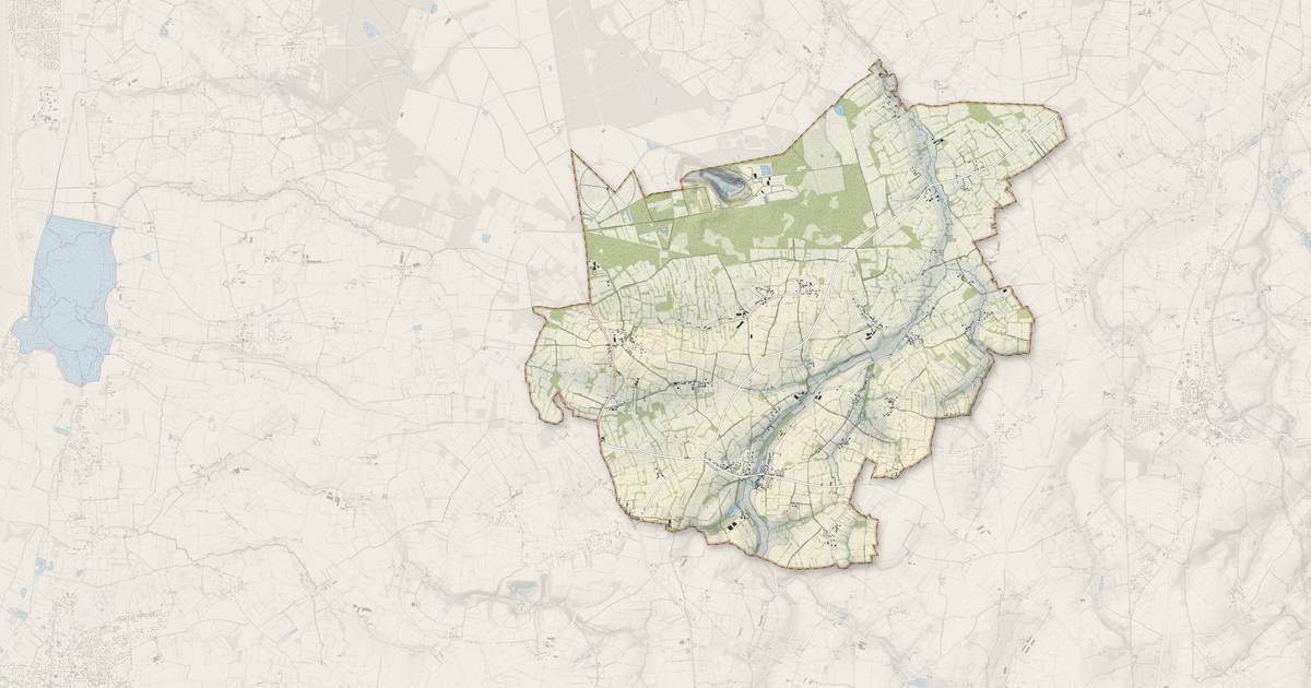 Portrait cartographique de Muneville-le-Bingard : relief, eau, forêts, bâti et voies, calculés à partir des données de l'IGN