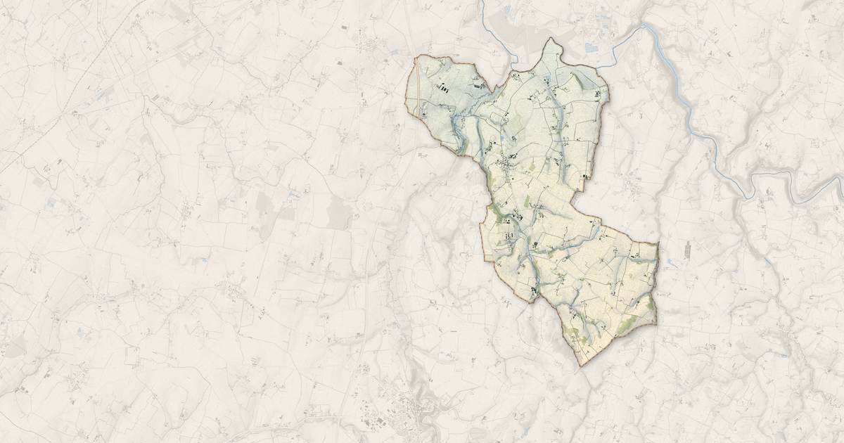 Portrait cartographique de Saint-Aubin-de-Terregatte : relief, eau, forêts, bâti et voies, calculés à partir des données de l'IGN