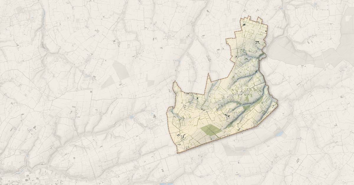 Portrait cartographique de Saint-Georges-d'Elle : relief, eau, forêts, bâti et voies, calculés à partir des données de l'IGN