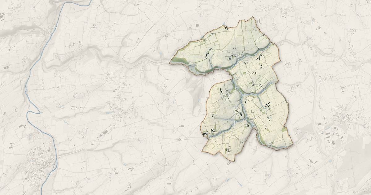 Portrait cartographique de Saint-Louet-sur-Vire : relief, eau, forêts, bâti et voies, calculés à partir des données de l'IGN